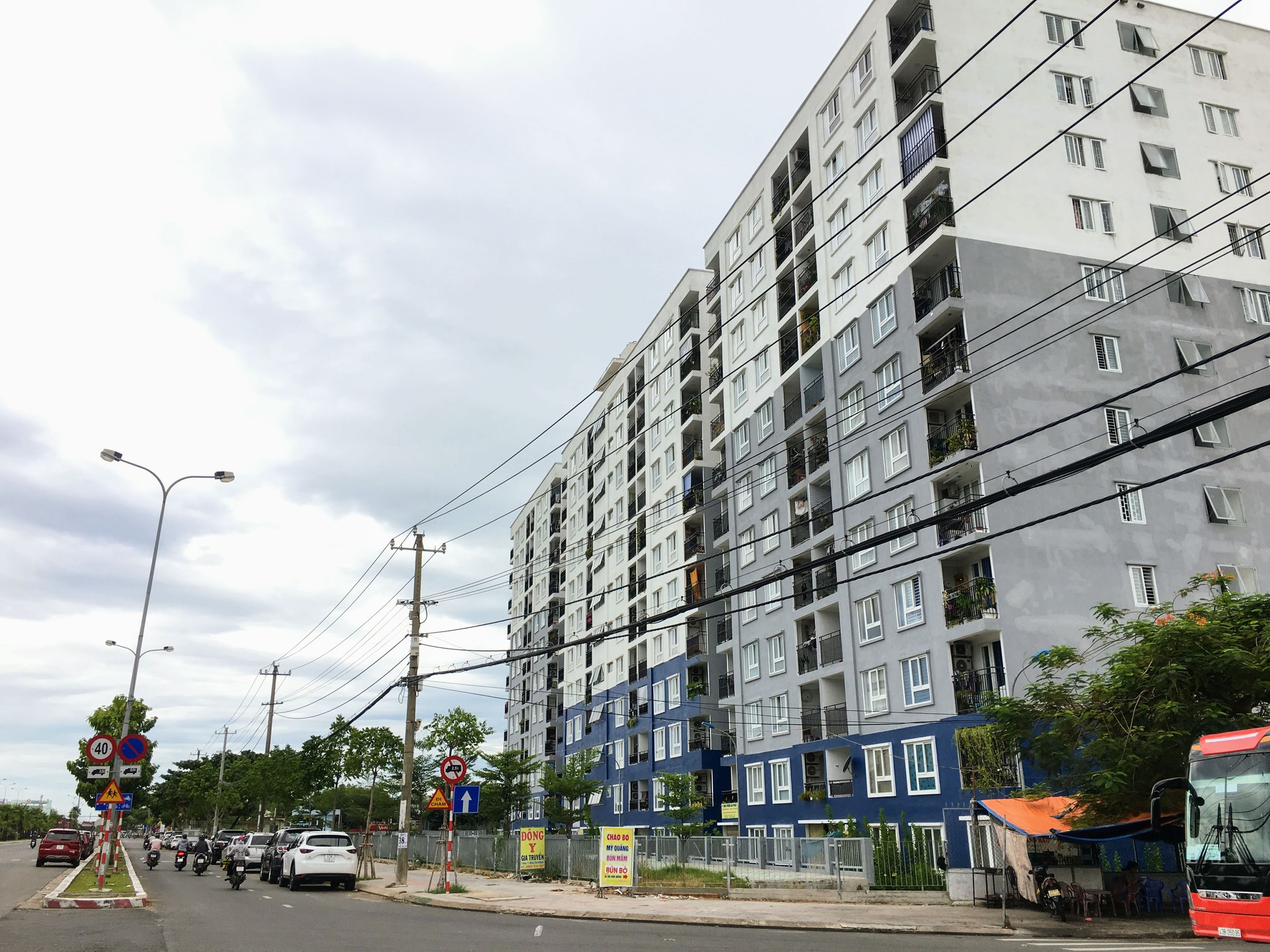 Sau một năm thanh tra, Đà Nẵng vẫn đang đôn đốc xử lí 80 trường hợp mua chung cư An Trung 2 không đúng đối tượng - Ảnh 1.