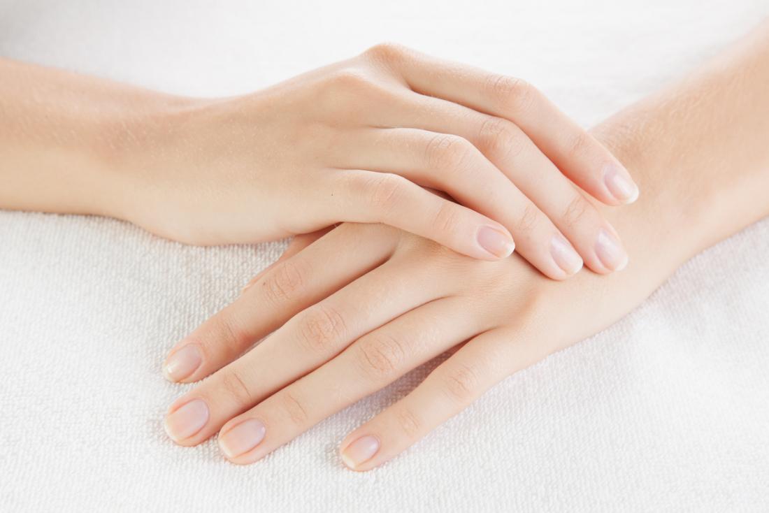 Bật mí 10 cách làm làm móng tay nhanh dài đơn giản và hiệu quả nhất - Ảnh 10. Bật mí 10 cách làm làm móng tay nhanh dài đơn giản và hiệu quả nhất - Ảnh 10.