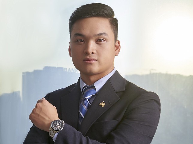 Chủ tịch HBC chuyển giao quyền lực cho thế hệ thứ hai, khởi động mục tiêu chinh phục thị trường xuất khẩu - Ảnh 2. Chủ tịch HBC chuyển giao quyền lực cho thế hệ thứ hai, khởi động mục tiêu chinh phục thị trường xuất khẩu - Ảnh 2.