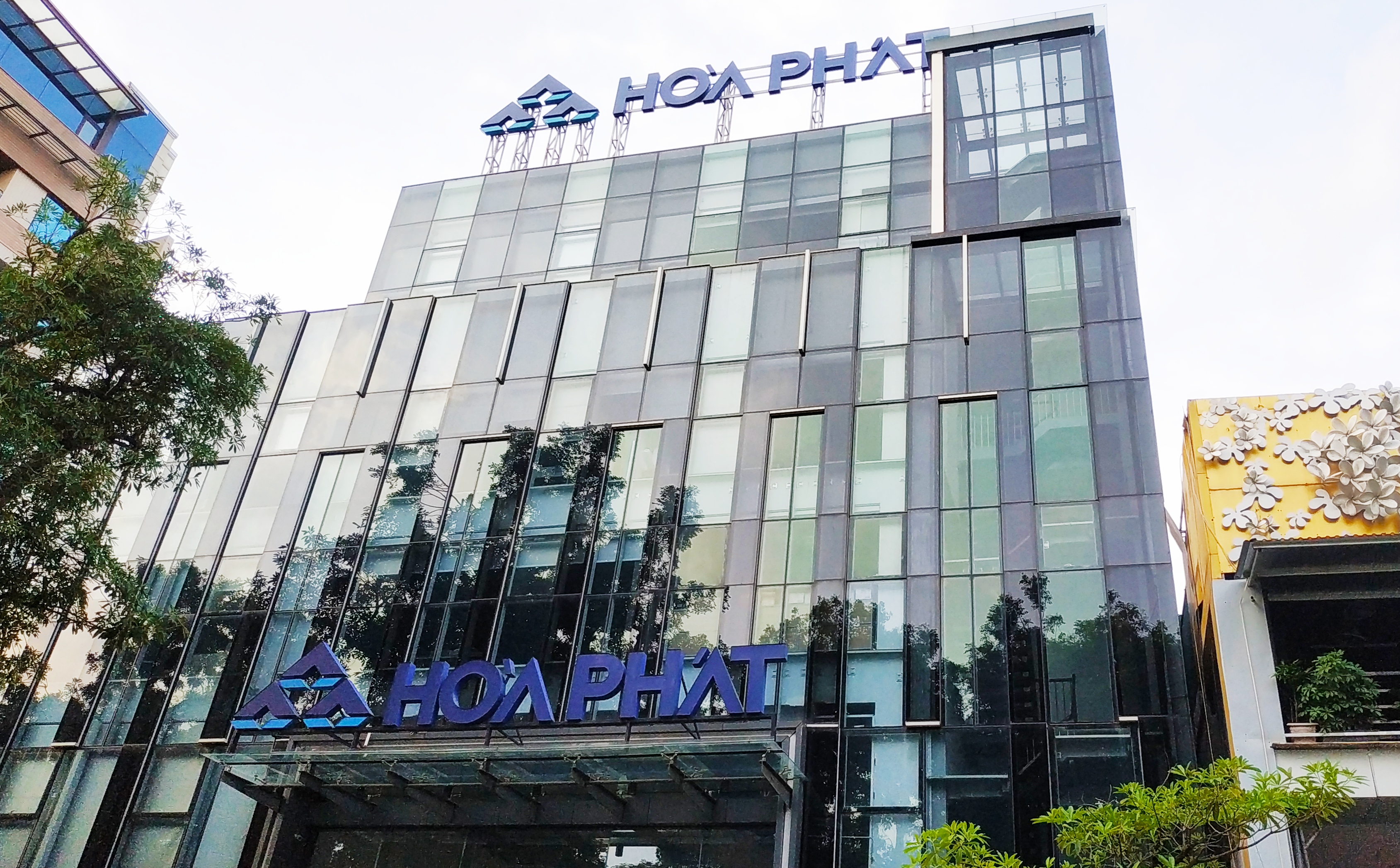 Loạt doanh nghiệp vẫn 'sống khỏe' qua mùa dịch nhờ tiền gửi ngân hàng - Ảnh 2.