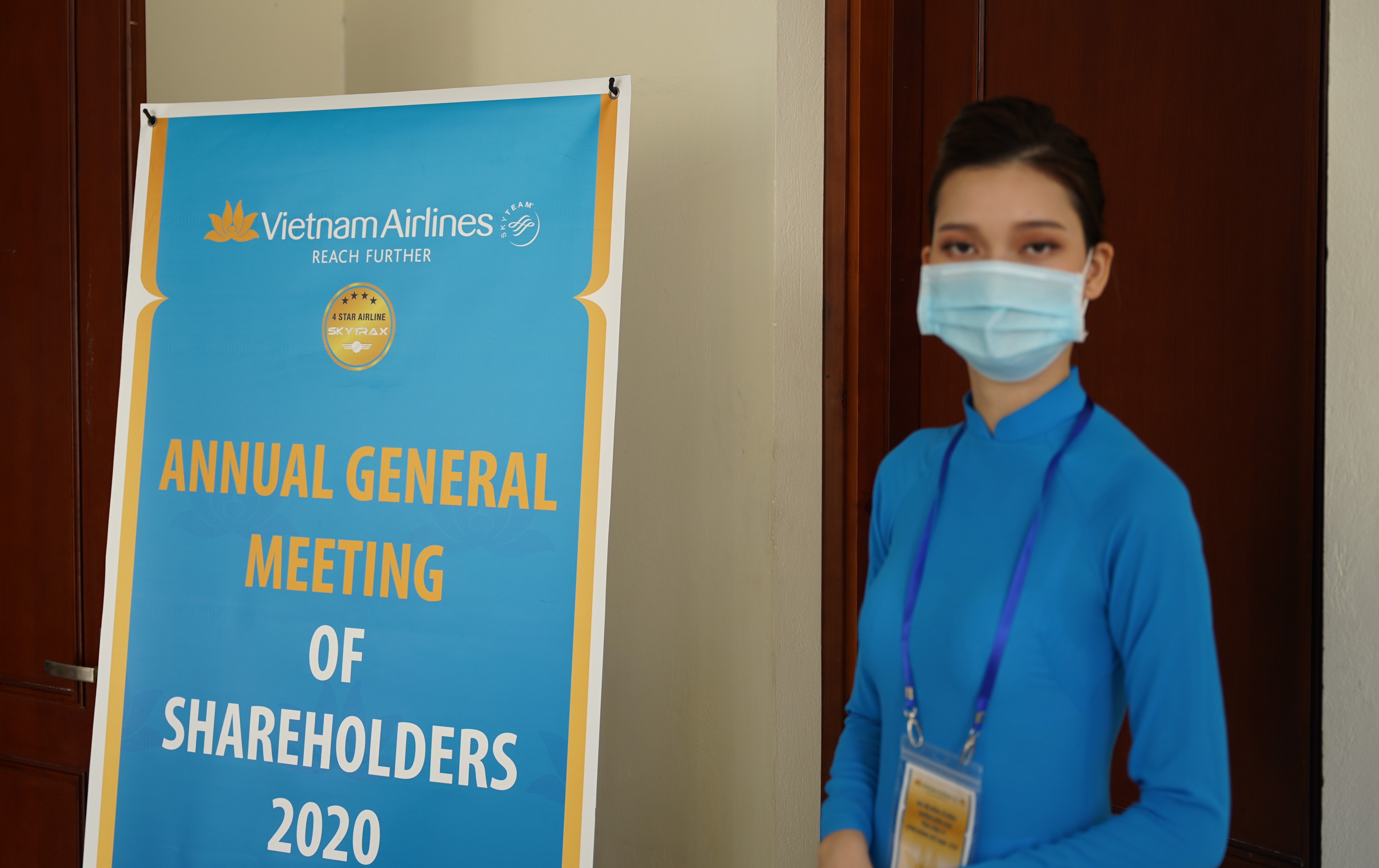 Vietnam Airlines họp đại hội cổ đông bất thường vào tháng 12 - Ảnh 1. Vietnam Airlines họp đại hội cổ đông bất thường vào tháng 12 - Ảnh 1.