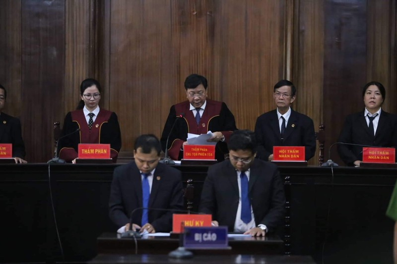 Ông Trần Phương Bình nhận thêm án tù chung thân - Ảnh 2.