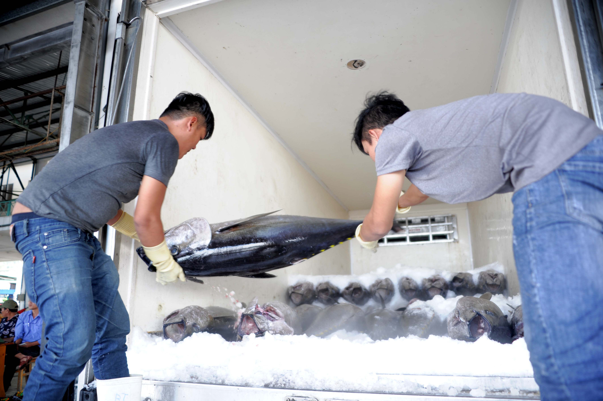 31 mặt hàng đạt kim ngạch xuất khẩu trên một tỉ USD - Ảnh 1. 31 mặt hàng đạt kim ngạch xuất khẩu trên một tỉ USD - Ảnh 1.