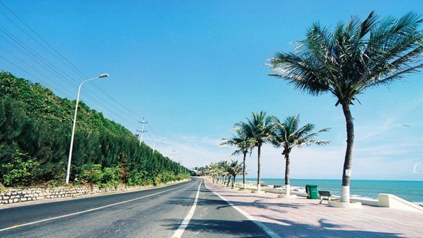 Nghệ An thông qua chủ trương đầu tư tuyến đường ven biển hơn 4.600 tỉ đồng - Ảnh 1. Nghệ An thông qua chủ trương đầu tư tuyến đường ven biển hơn 4.600 tỉ đồng - Ảnh 1.