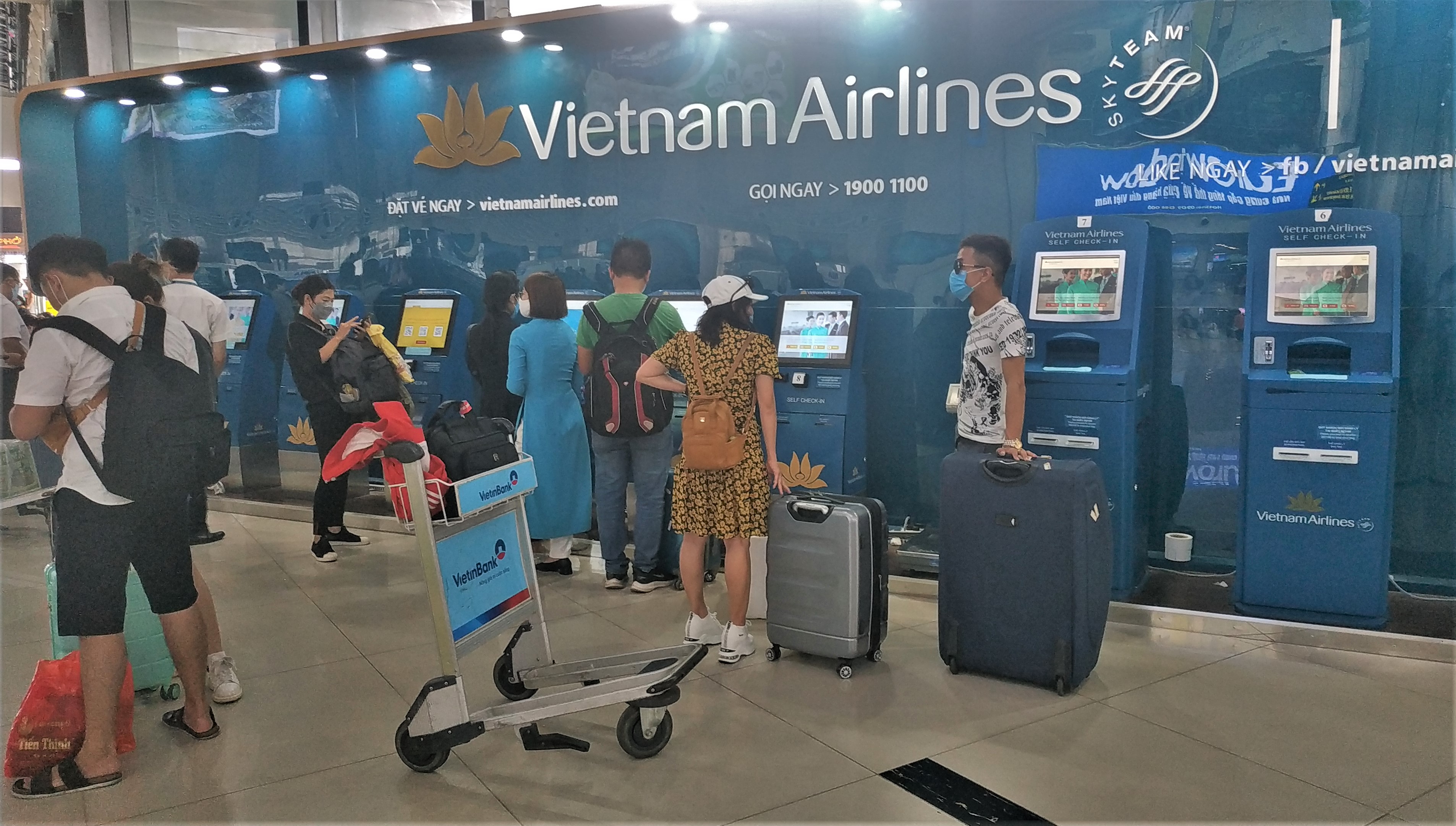 Vietnam Airlines dự kiến mỗi ngày lỗ vài chục tỉ đồng trong năm 2021 - Ảnh 2. Vietnam Airlines dự kiến mỗi ngày lỗ vài chục tỉ đồng trong năm 2021 - Ảnh 2.