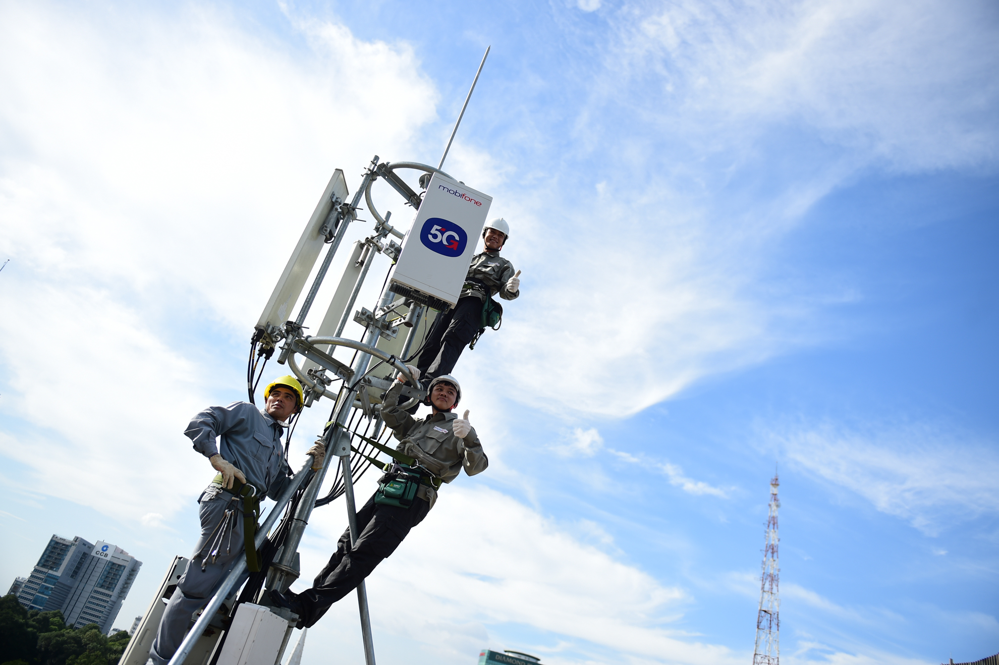 Tốc độ 5G MobiFone tối đa đạt 1,5Gbps trong lần thử nghiệm thương mại - Ảnh 1.