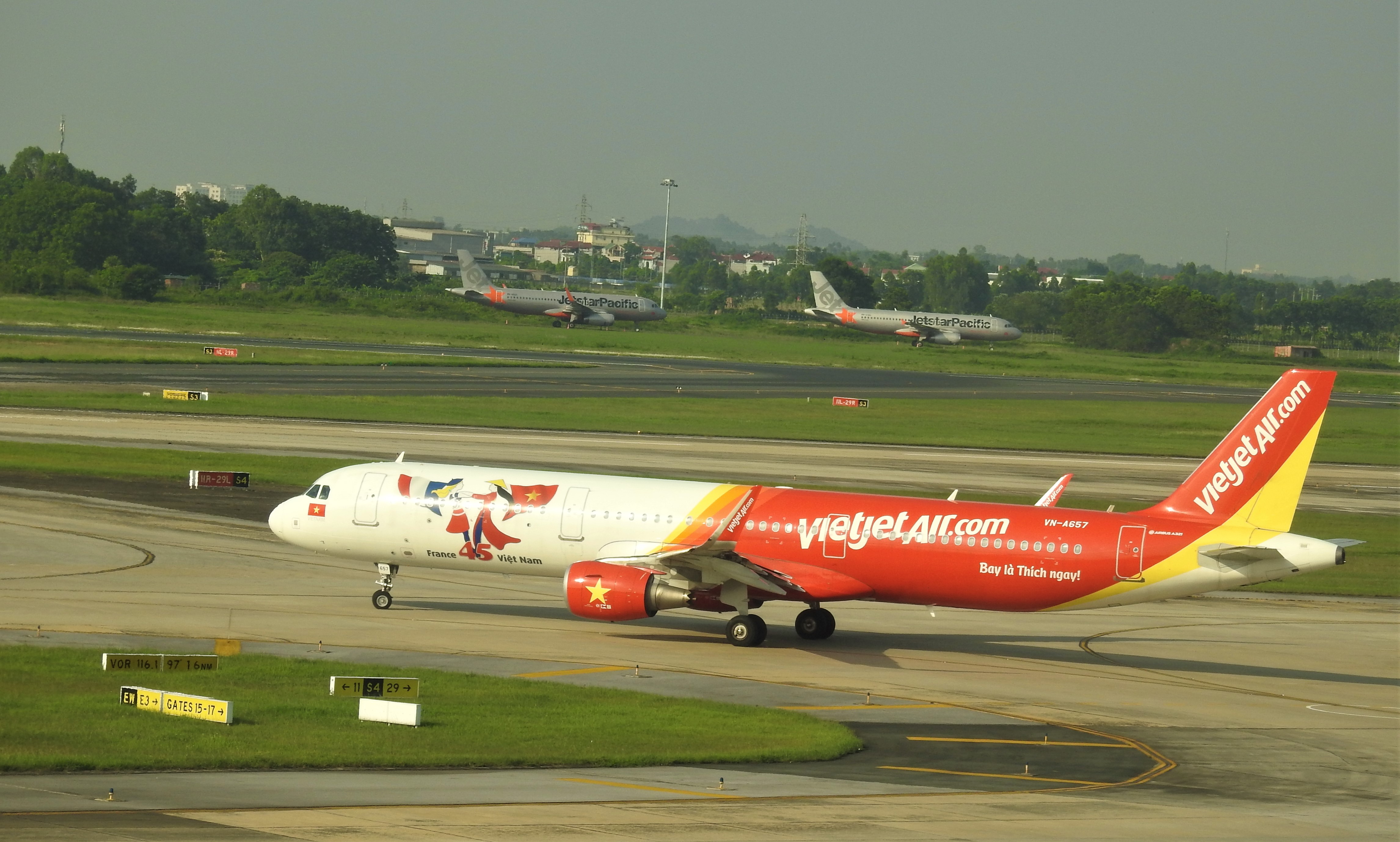 Sovico Aviation dự chi nghìn tỉ mua 10 triệu cổ phần Vietjet - Ảnh 1. Sovico Aviation dự chi nghìn tỉ mua 10 triệu cổ phần Vietjet - Ảnh 1.