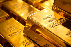 Giá vàng hôm nay 10/12: SJC bất ngờ giảm 300.000 đồng/lượng