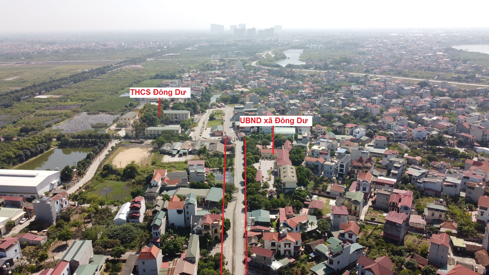 Tuyến có điểm đầu ở ngã tư Chợ Đông Dư. Tuyến đường trên thực tế có nhiều đoạn đã mở rộng. Tuyến có điểm đầu ở ngã tư Chợ Đông Dư. Tuyến đường trên thực tế có nhiều đoạn đã mở rộng.