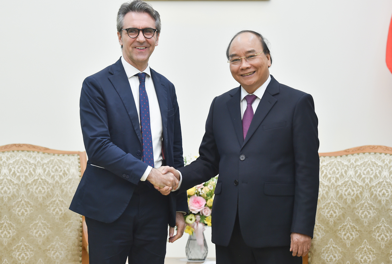eu - Ảnh 1. eu - Ảnh 1.