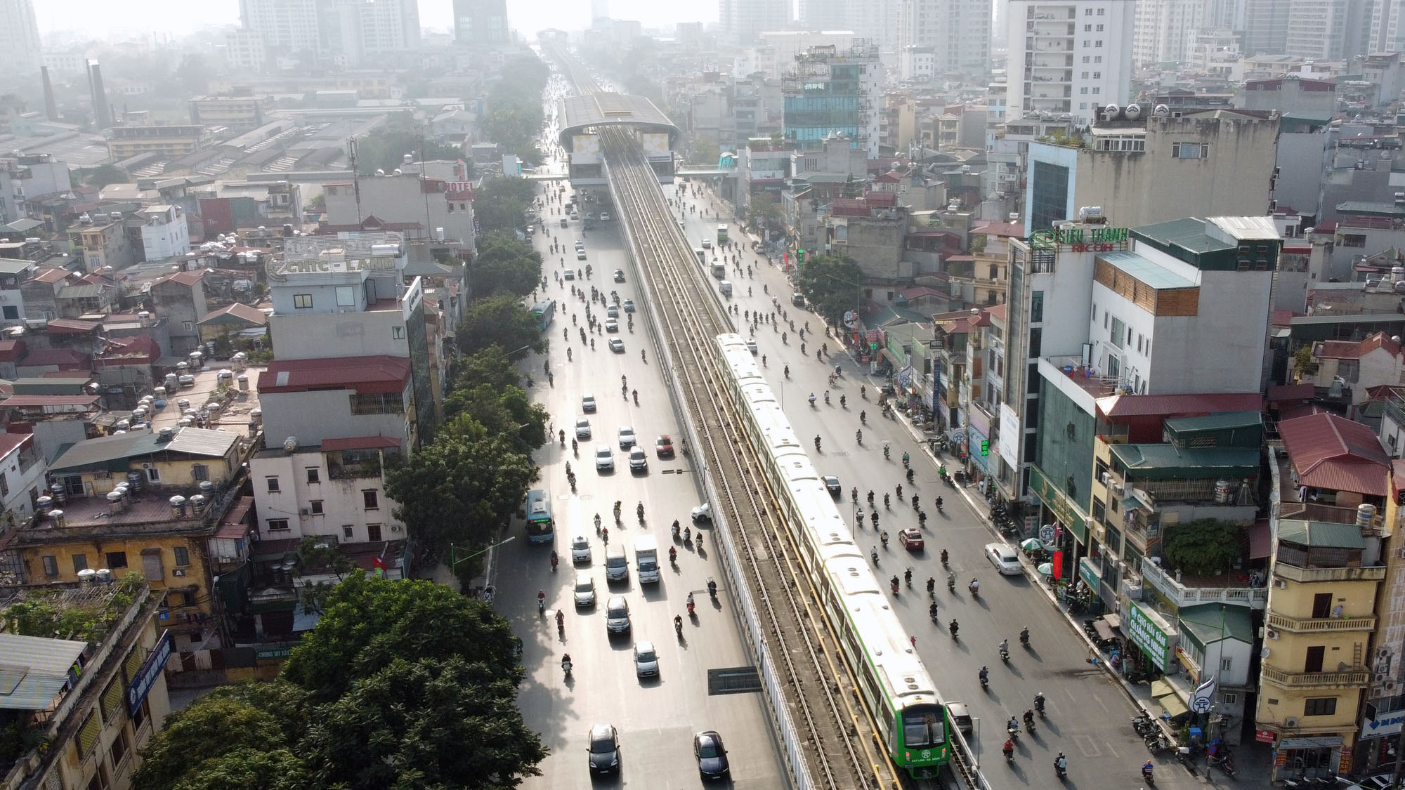 Cận cảnh các đoàn tàu Cát Linh - Hà Đông chạy gần 300 lượt mỗi ngày - Ảnh 5. Cận cảnh các đoàn tàu Cát Linh - Hà Đông chạy gần 300 lượt mỗi ngày - Ảnh 5.