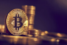 Nhiều huyền thoại Phố Wall đang đổ xô đầu tư vào bitcoin