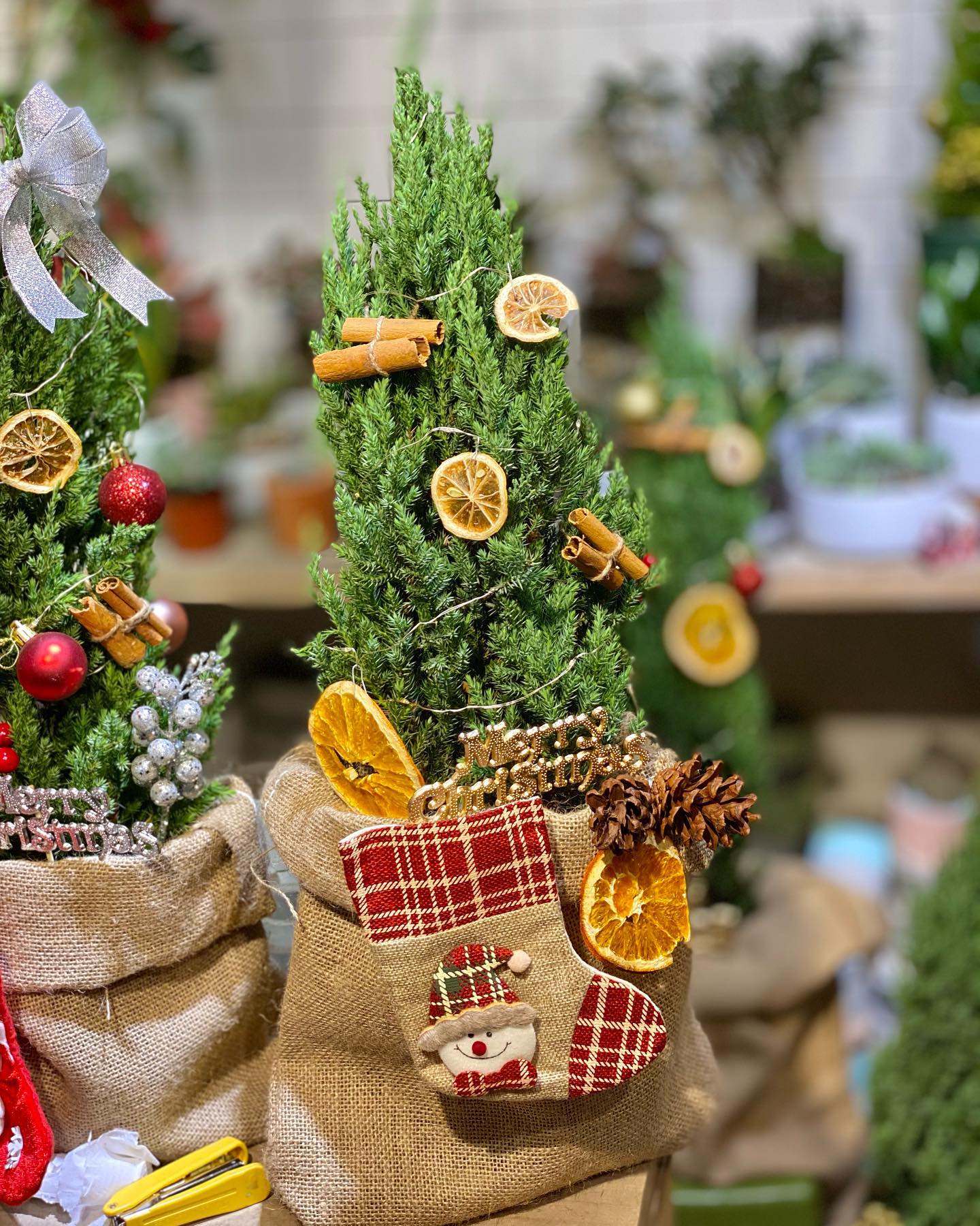 Gợi ý những mẫu quà Noel lí tưởng cho người yêu với giá hợp lí - Ảnh 15. Gợi ý những mẫu quà Noel lí tưởng cho người yêu với giá hợp lí - Ảnh 15.