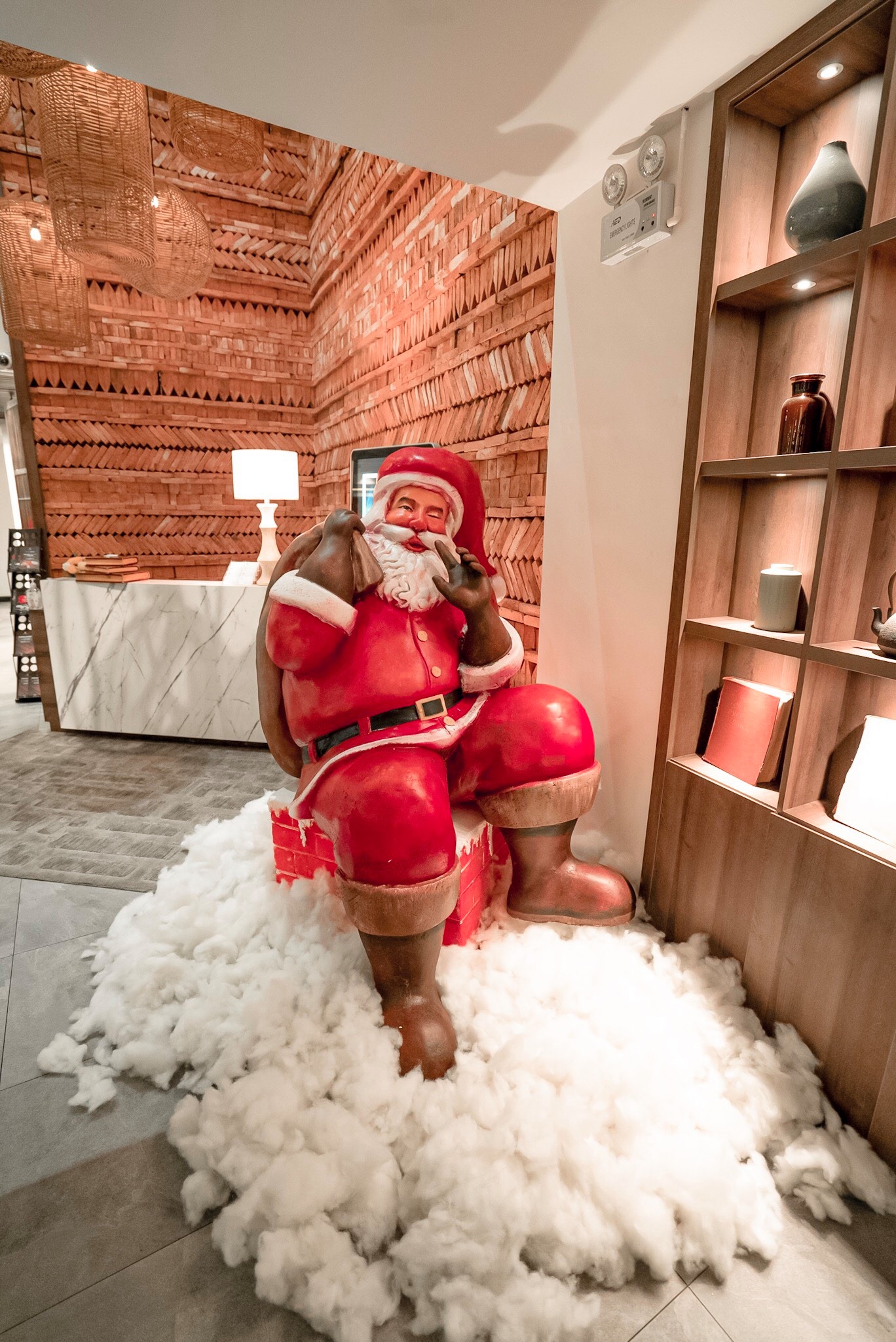 Gợi ý những địa điểm chụp ảnh mới lạ mùa Noel năm nay tại Hà Nội - Ảnh 5. Gợi ý những địa điểm chụp ảnh mới lạ mùa Noel năm nay tại Hà Nội - Ảnh 5.
