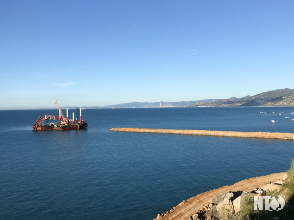 Ninh Thuận tìm chủ cho dự án Trung tâm điện lực LNG Cà Ná hơn 49.000 tỷ đồng - Ảnh 1. Ninh Thuận tìm chủ cho dự án Trung tâm điện lực LNG Cà Ná hơn 49.000 tỷ đồng - Ảnh 1.