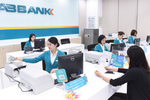 Lợi nhuận 11 tháng của ABBank vượt kế hoạch năm
