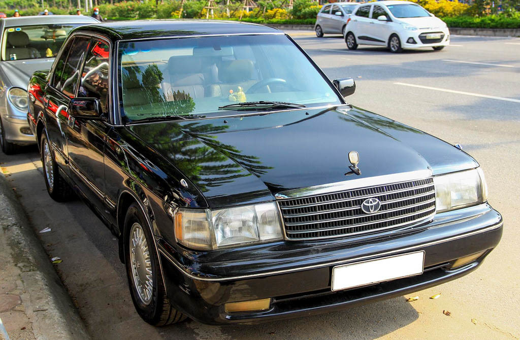 Siêu xe Toyota hơn 40 năm tuổi trong MV mới của Sơn Tùng MTP - Ảnh 2. Siêu xe Toyota hơn 40 năm tuổi trong MV mới của Sơn Tùng MTP - Ảnh 2.