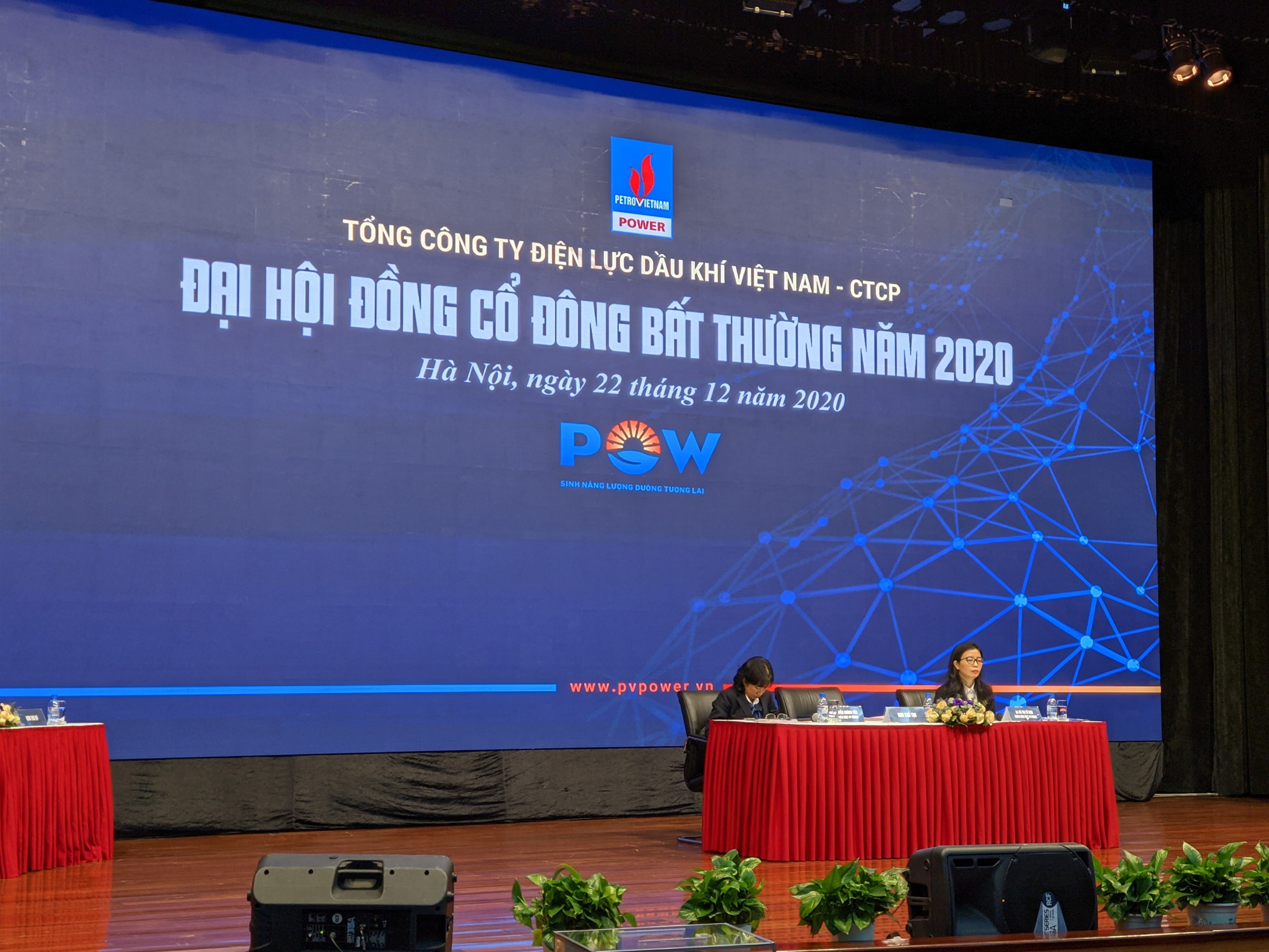 ĐHĐCĐ bất thường POW: 'Lợi thế của PVM đều sẽ được tính toán để xác định giá trị tối thiểu thoái vốn' - Ảnh 1. ĐHĐCĐ bất thường POW: 'Lợi thế của PVM đều sẽ được tính toán để xác định giá trị tối thiểu thoái vốn' - Ảnh 1.