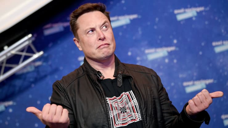 Elon Musk từng cân nhắc bán Tesla cho Apple nhưng Tim Cook không đoái hoài - Ảnh 1.