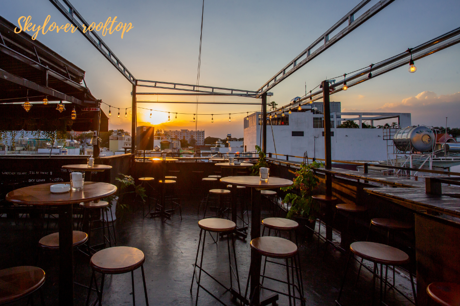 Lưu trọn khoảnh khắc chào năm mới với 15 quán cafe bar view đẹp ngắm pháo hoa - Ảnh 13. Lưu trọn khoảnh khắc chào năm mới với 15 quán cafe bar view đẹp ngắm pháo hoa - Ảnh 13.