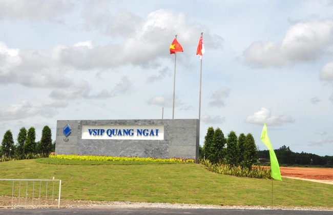 Chủ tịch Quảng Ngãi thúc giải phóng mặt bằng hoàn thành dự án Khu Công nghiệp - Đô thị - Dịch vụ VSIP - Ảnh 1. Chủ tịch Quảng Ngãi thúc giải phóng mặt bằng hoàn thành dự án Khu Công nghiệp - Đô thị - Dịch vụ VSIP - Ảnh 1.