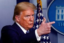 Ông Trump đối đầu Quốc hội Mỹ, phủ quyết dự luật quốc phòng 740 tỷ USD