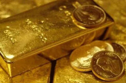 Giá vàng hôm nay 24/12: SJC tăng 200.000 đồng/lượng nhờ hỗ trợ từ đồng USD suy giảm