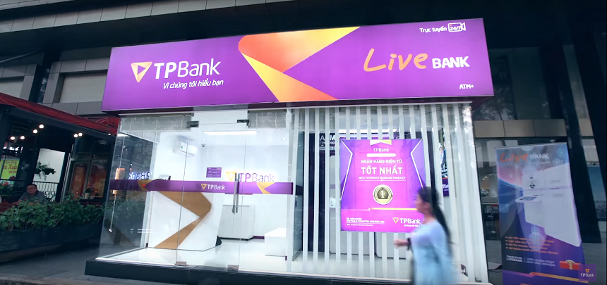 CEO TP Bank trải lòng về câu chuyện chuyển đổi số, mỗi năm tăng trưởng 40% - Ảnh 2. CEO TP Bank trải lòng về câu chuyện chuyển đổi số, mỗi năm tăng trưởng 40% - Ảnh 2.