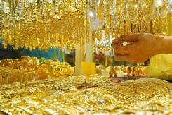 Dự báo giá vàng 26/12: Tiếp tục kéo dài xu hướng tăng đến cuối tuần?