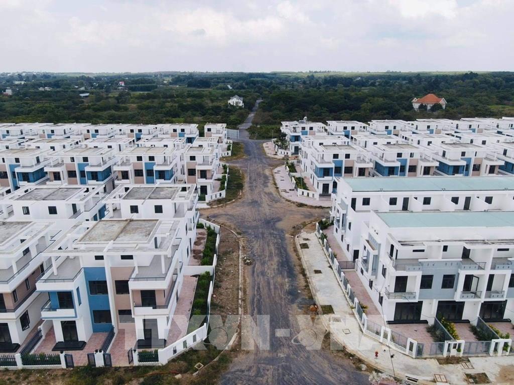 Đồng Nai: Công an vào cuộc vụ xây không phép gần 500 căn nhà - Ảnh 2. Đồng Nai: Công an vào cuộc vụ xây không phép gần 500 căn nhà - Ảnh 2.
