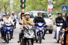 Thời tiết TP HCM hôm nay 25/12: Trời tiếp tục se lạnh trong dịp Noel, Cần Thơ chiều tối có mưa