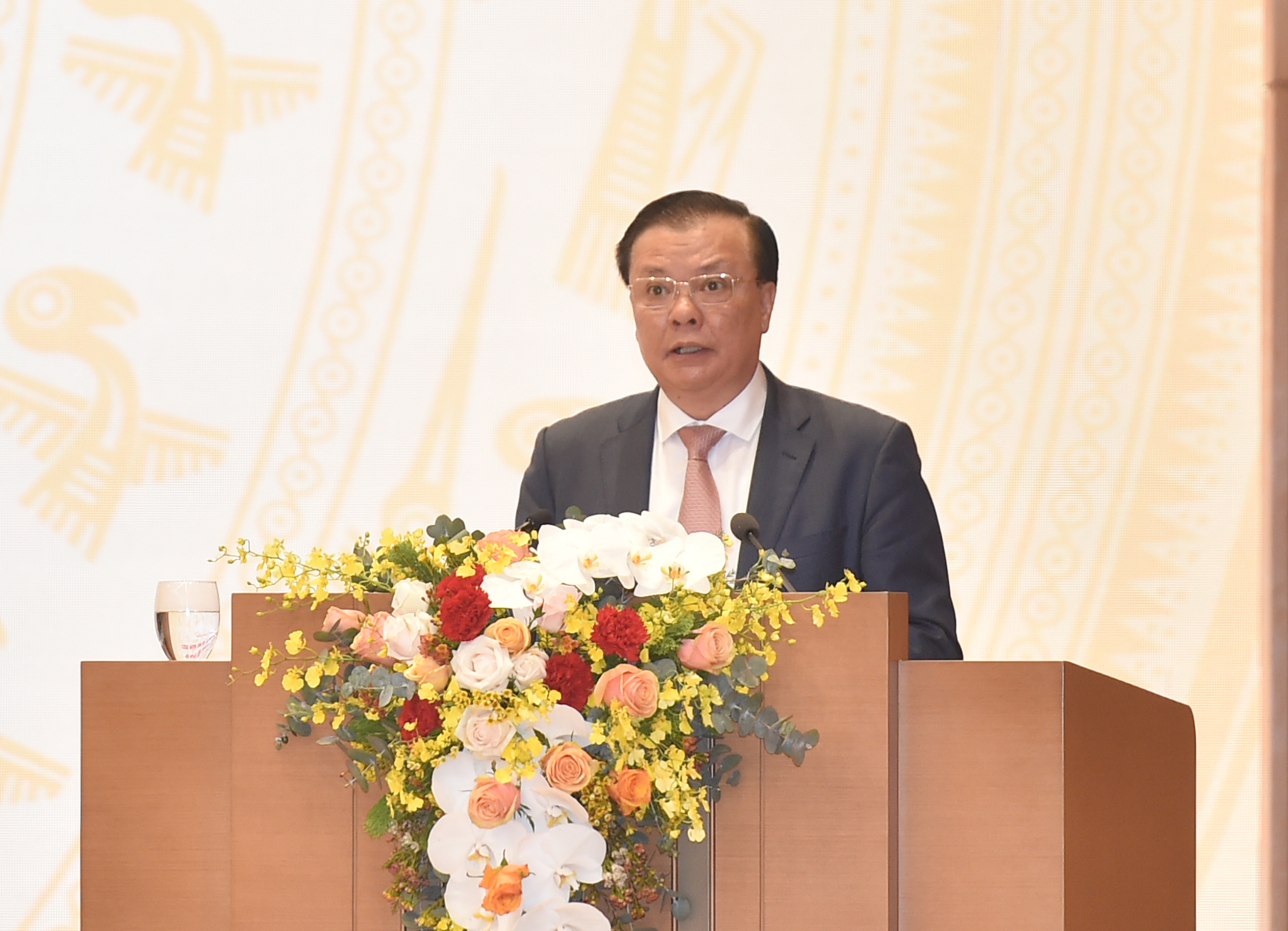 Thu ngân sách tăng cao hơn 150.000 tỷ đồng so với đánh giá trước đó - Ảnh 2. Thu ngân sách tăng cao hơn 150.000 tỷ đồng so với đánh giá trước đó - Ảnh 2.