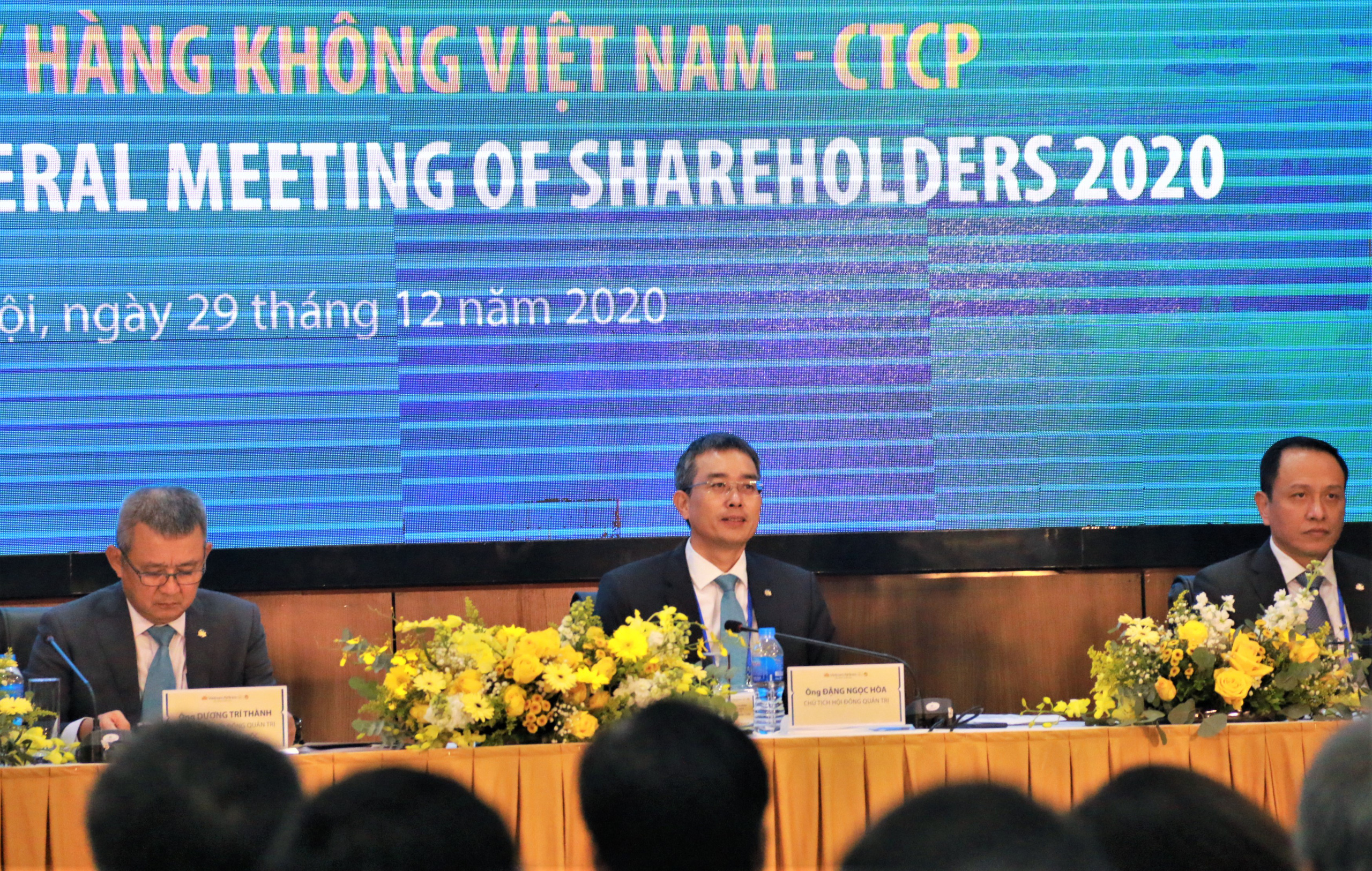Vietnam Airlines muốn vay ưu đãi 4.000 tỷ đồng, trả chênh lệch lãi vay bằng cổ phiếu - Ảnh 2. Vietnam Airlines muốn vay ưu đãi 4.000 tỷ đồng, trả chênh lệch lãi vay bằng cổ phiếu - Ảnh 2.