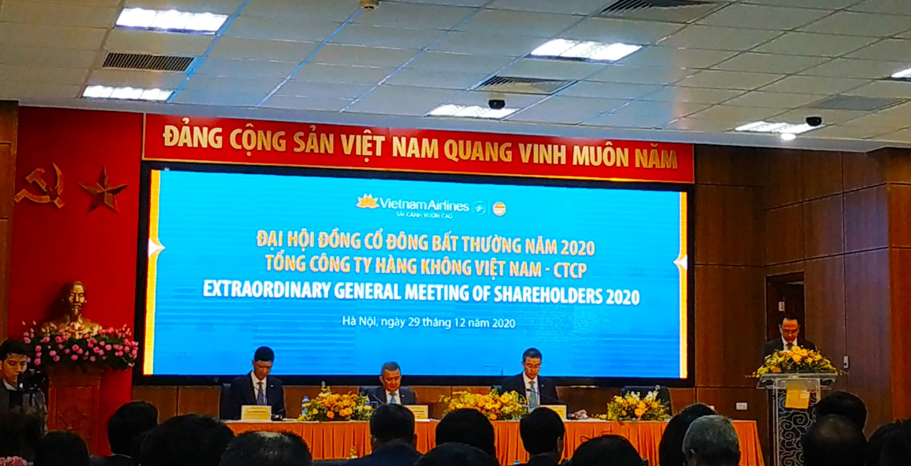 Vietnam Airlines ước lỗ 14.445 tỷ đồng năm 2020, doanh thu vượt kế hoạch - Ảnh 1.