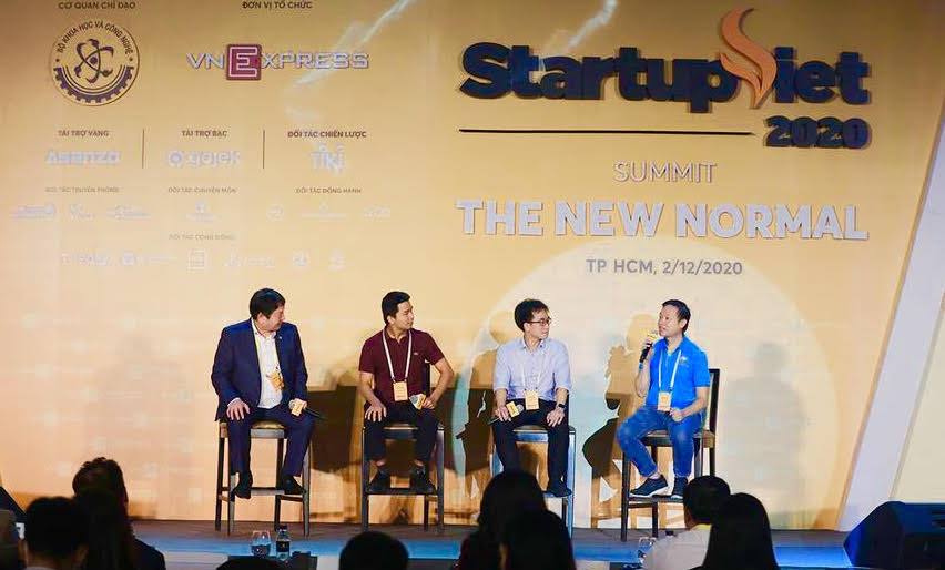 Chủ tịch FPT khuyên startup Việt Nam phải có độ 'lì' và biết chấp nhận thất bại đến 'lần thứ n' - Ảnh 2. Chủ tịch FPT khuyên startup Việt Nam phải có độ 'lì' và biết chấp nhận thất bại đến 'lần thứ n' - Ảnh 2.