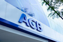 Ngân hàng ACB dừng bán bảo hiểm AIA và Manulife từ 2/12