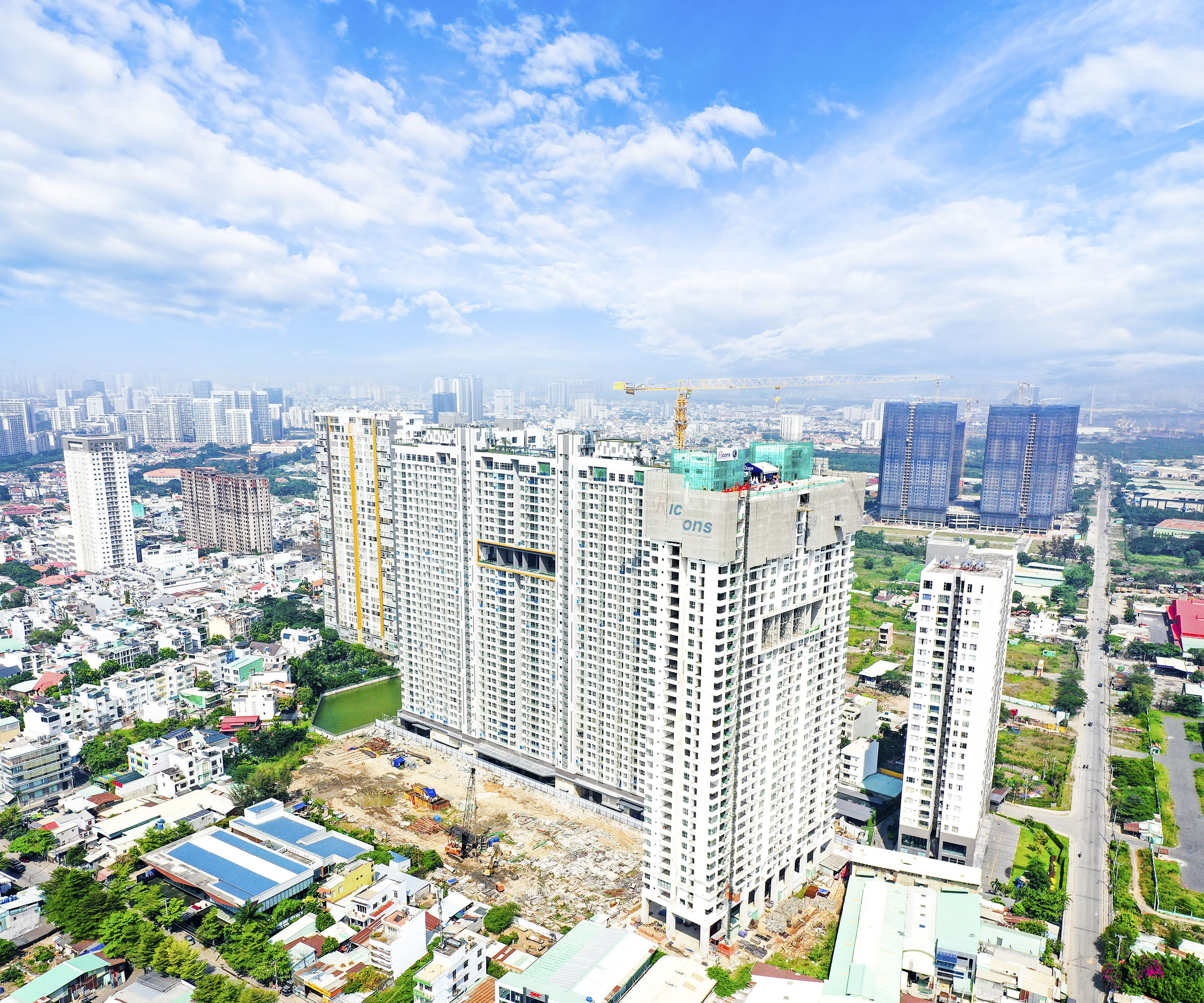 Ricons cất nóc dự án ở quận 7 ngay cuối năm - Ảnh 1. Ricons cất nóc dự án ở quận 7 ngay cuối năm - Ảnh 1.