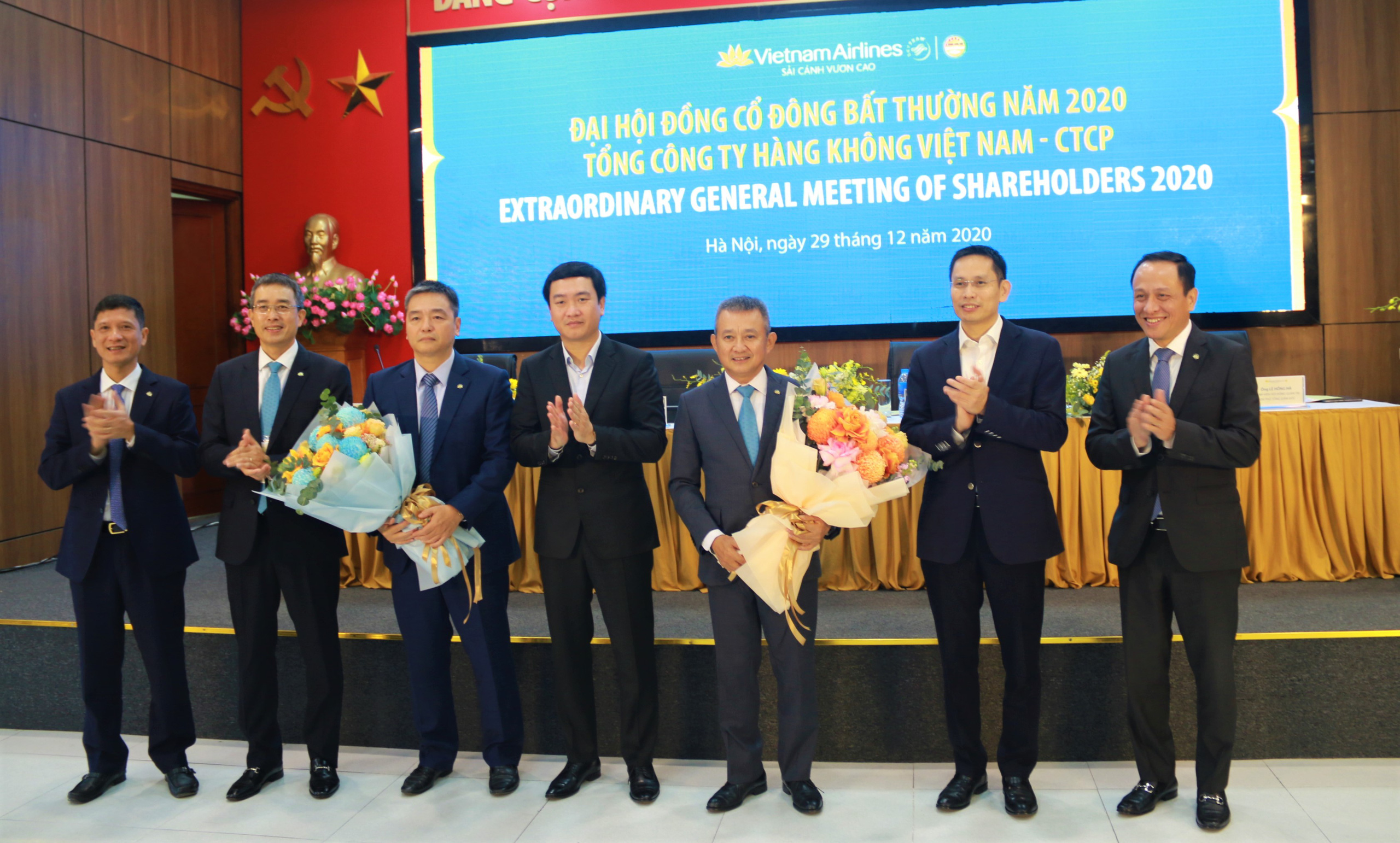 Ông Lê Hồng Hà làm Tổng Giám đốc Vietnam Airlines thay ông Dương Trí Thành - Ảnh 1.