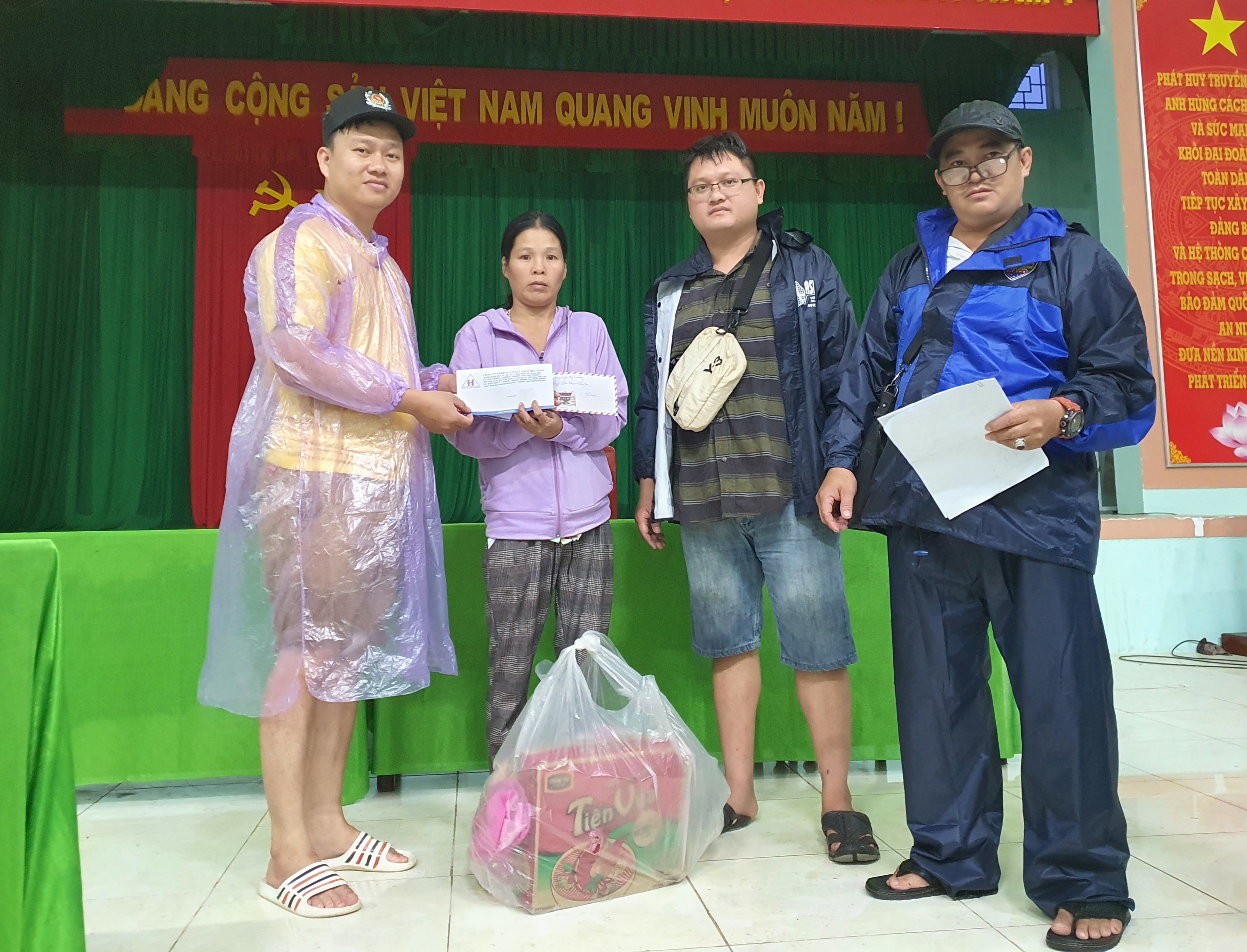 Mạng xã hội truyền hơi ấm cho những hành trình nhân ái đầy nghĩa tình - Ảnh 1.
