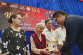 Mạng xã hội truyền hơi ấm cho những hành trình nhân ái đầy nghĩa tình