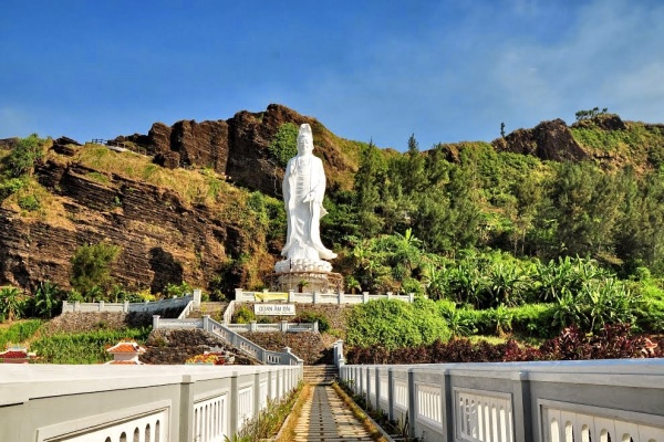 Du lịch Quảng Ngãi, đừng quên check-in 5 địa điểm thiên nhiên kì vĩ tại đảo Lý Sơn - Ảnh 13. Du lịch Quảng Ngãi, đừng quên check-in 5 địa điểm thiên nhiên kì vĩ tại đảo Lý Sơn - Ảnh 13.