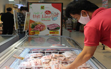 Big C mở tiệc thịt heo nhập khẩu, giá thịt sườn chỉ từ hơn 100.000 đồng/kg, có loại giảm 70.000 đồng/kg