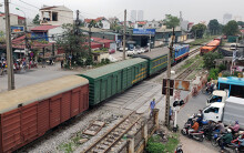Chạy lại tàu hàng nhanh Hà Nội - Sài Gòn giữa dịch Covid-19, gửi nhận ở ga nào?