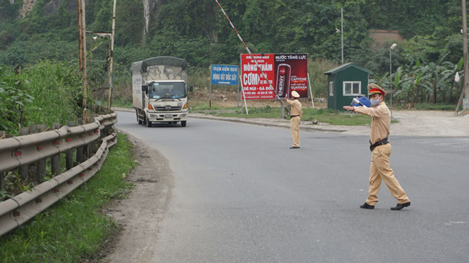 Thanh Hóa: Không mời, đón tiếp người tỉnh, thành phố khác đến để phòng chống dịch Covid-19 - Ảnh 1. Thanh Hóa: Không mời, đón tiếp người tỉnh, thành phố khác đến để phòng chống dịch Covid-19 - Ảnh 1.