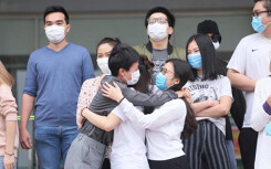 Việt Nam đã có 203 ca khỏi bệnh, phi công người Anh âm tính trở lại