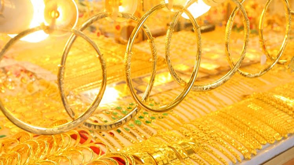 Giá vàng hôm nay 20/4: Đối diện nhiều khó khăn, vàng tạm lên nhẹ - Ảnh 2. Giá vàng hôm nay 20/4: Đối diện nhiều khó khăn, vàng tạm lên nhẹ - Ảnh 2.