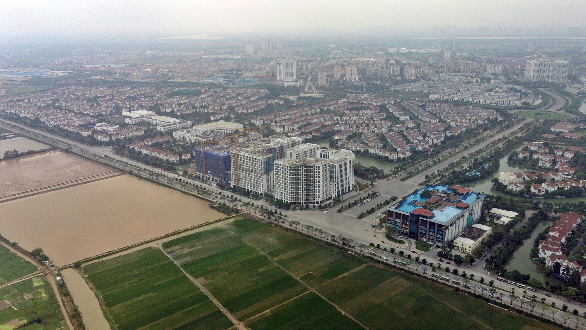 Cầu sẽ mở theo qui hoạch ở Hà Nội: Toành cảnh vị trí làm cầu Giang Biên - Ảnh 3. Cầu sẽ mở theo qui hoạch ở Hà Nội: Toành cảnh vị trí làm cầu Giang Biên - Ảnh 3.