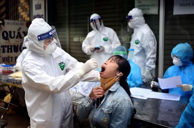 Tất cả các mẫu test nhanh ở Hà Nội đều cho kết quả âm tính - Ảnh 2. Tất cả các mẫu test nhanh ở Hà Nội đều cho kết quả âm tính - Ảnh 2.