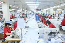 Khẩu trang không 'cứu' được các doanh nghiệp dệt may