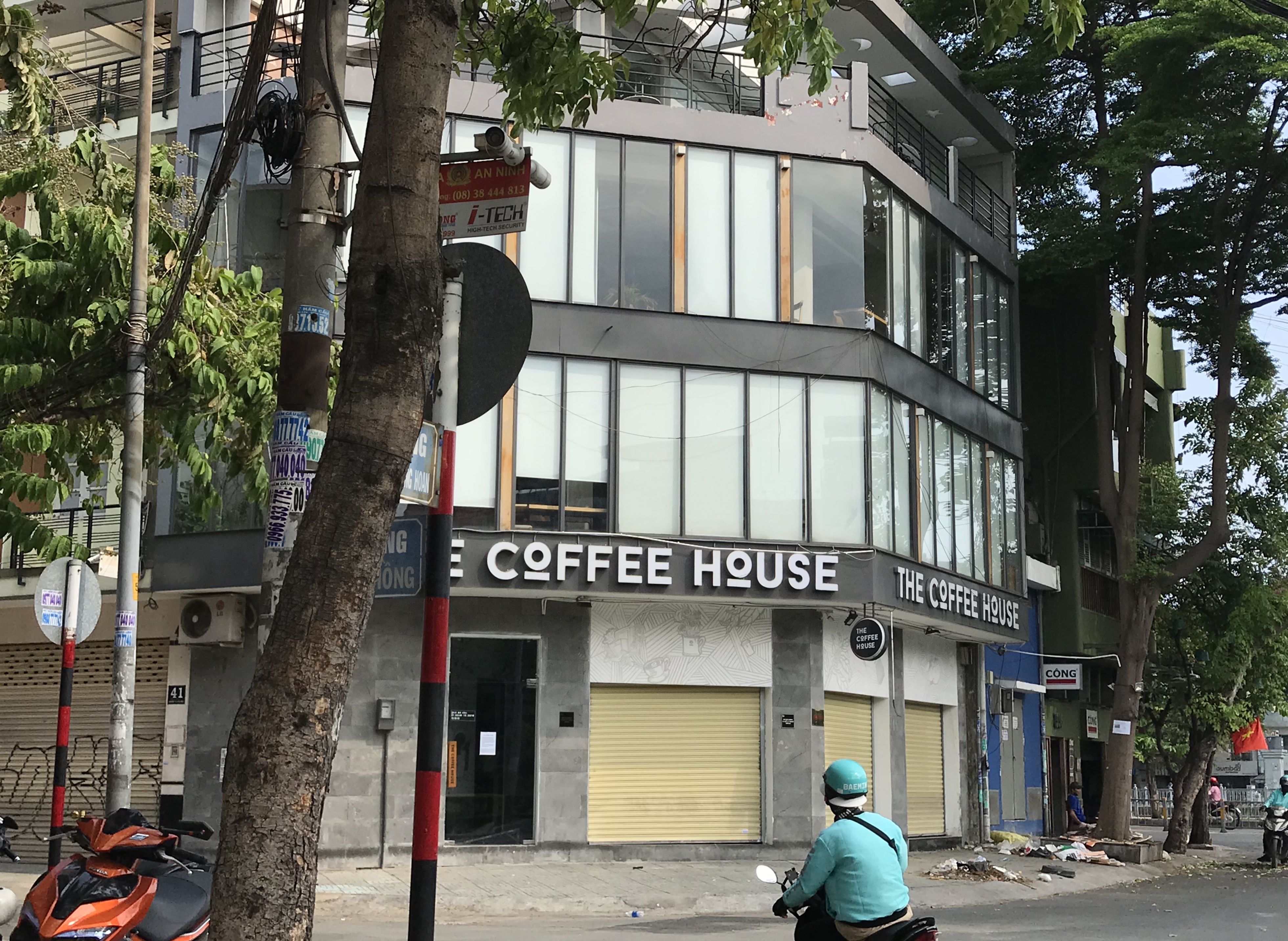 Kiến nghị sớm nới lỏng, dỡ bỏ các biện pháp giãn cách xã hội để giải cứu doanh nghiệp - Ảnh 3. Kiến nghị sớm nới lỏng, dỡ bỏ các biện pháp giãn cách xã hội để giải cứu doanh nghiệp - Ảnh 3.